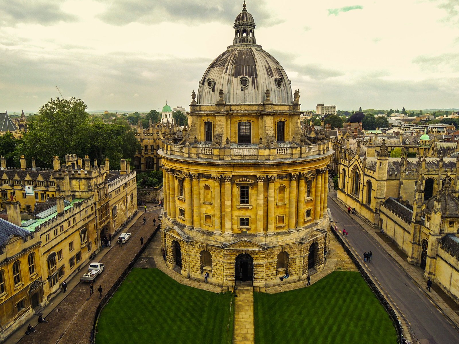 Building in Oxford